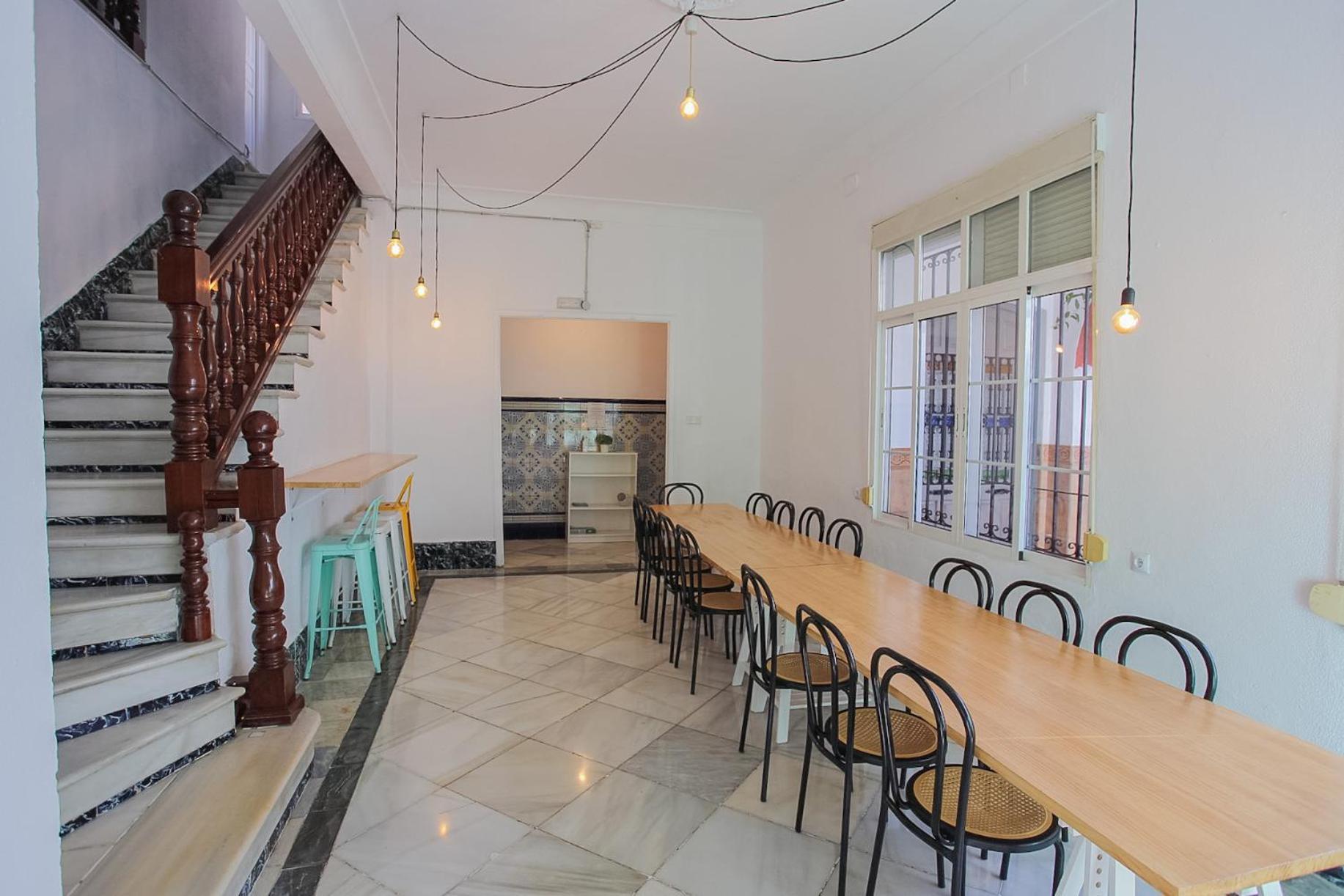 Barbatuke Conde Hostel มาลากา ภายนอก รูปภาพ
